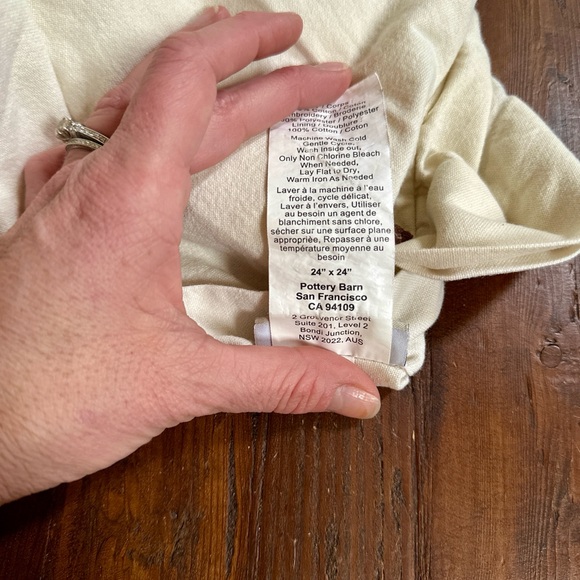 Pottery Barn Embroidered Floral Pillow Cover - 24 x 24 - fall - Picture 7 of 7